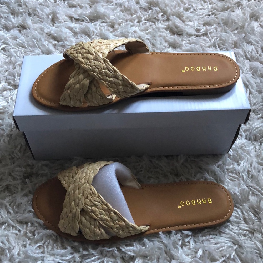 Straw Criss Cross Sandler’s - 7.5